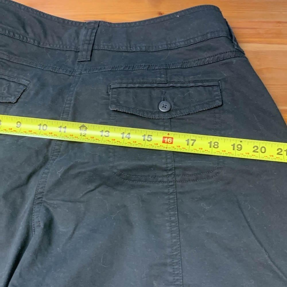 Midtown Black Shorts,Pockets - Picture 9 of 10